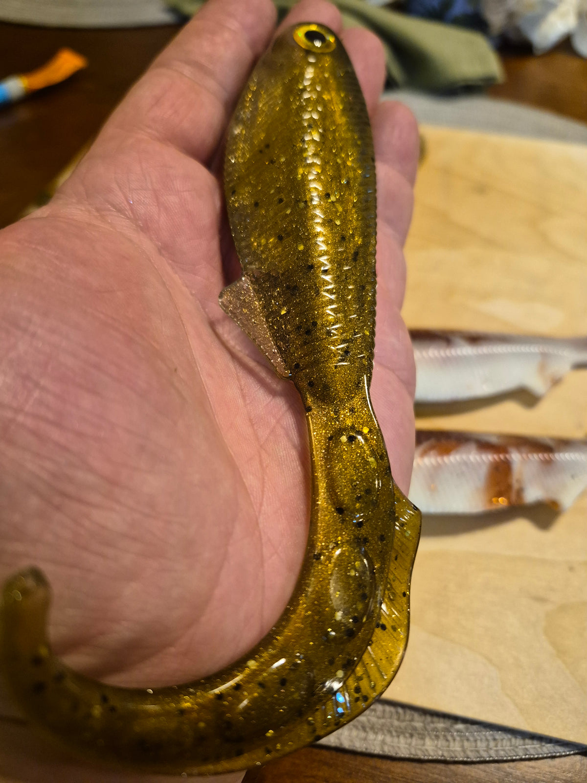 7.6" REAPER TAIL 2PK GOLD RUSH