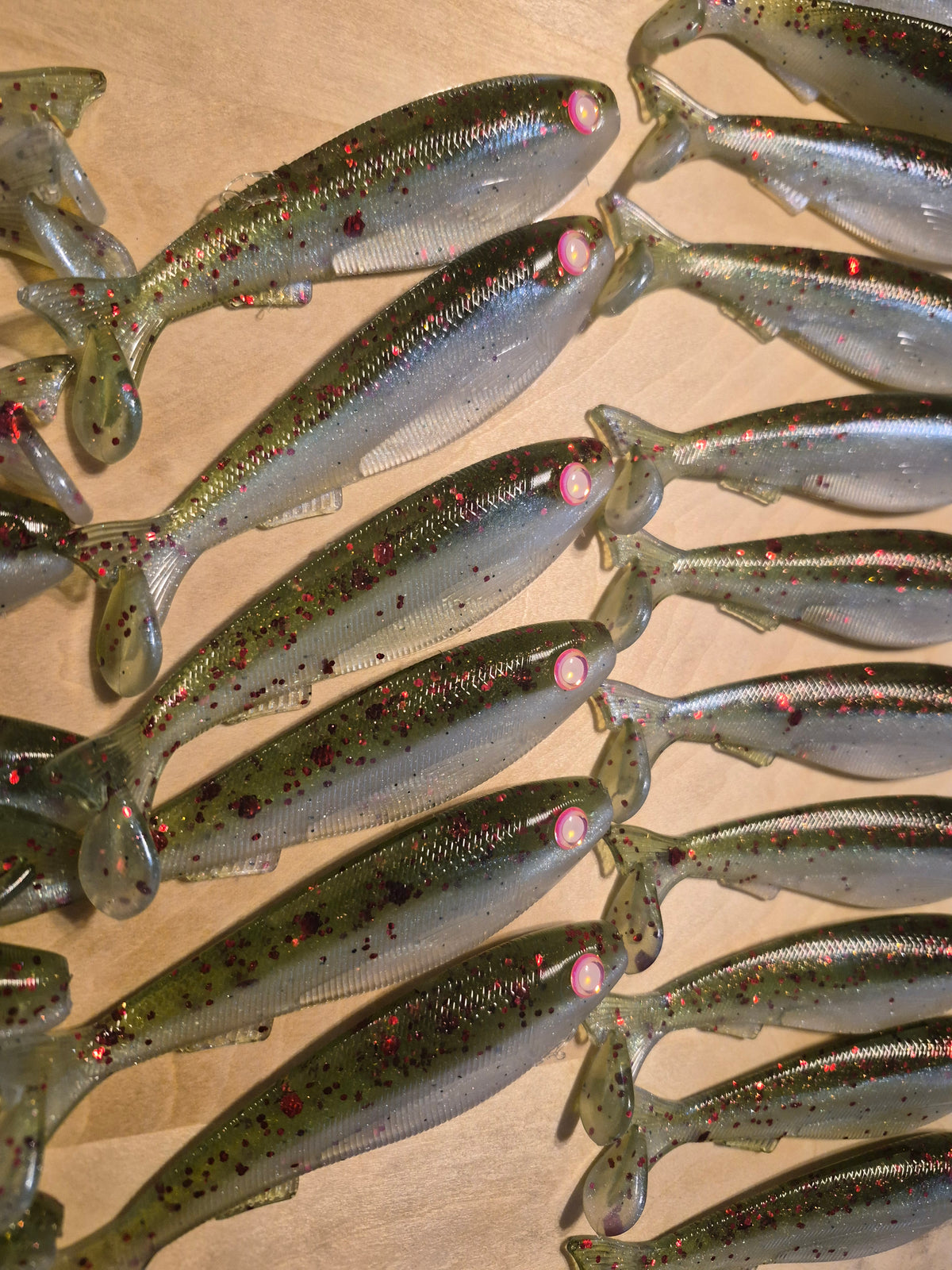 The General 4.3 SWIMBAIT WATERMELON RED