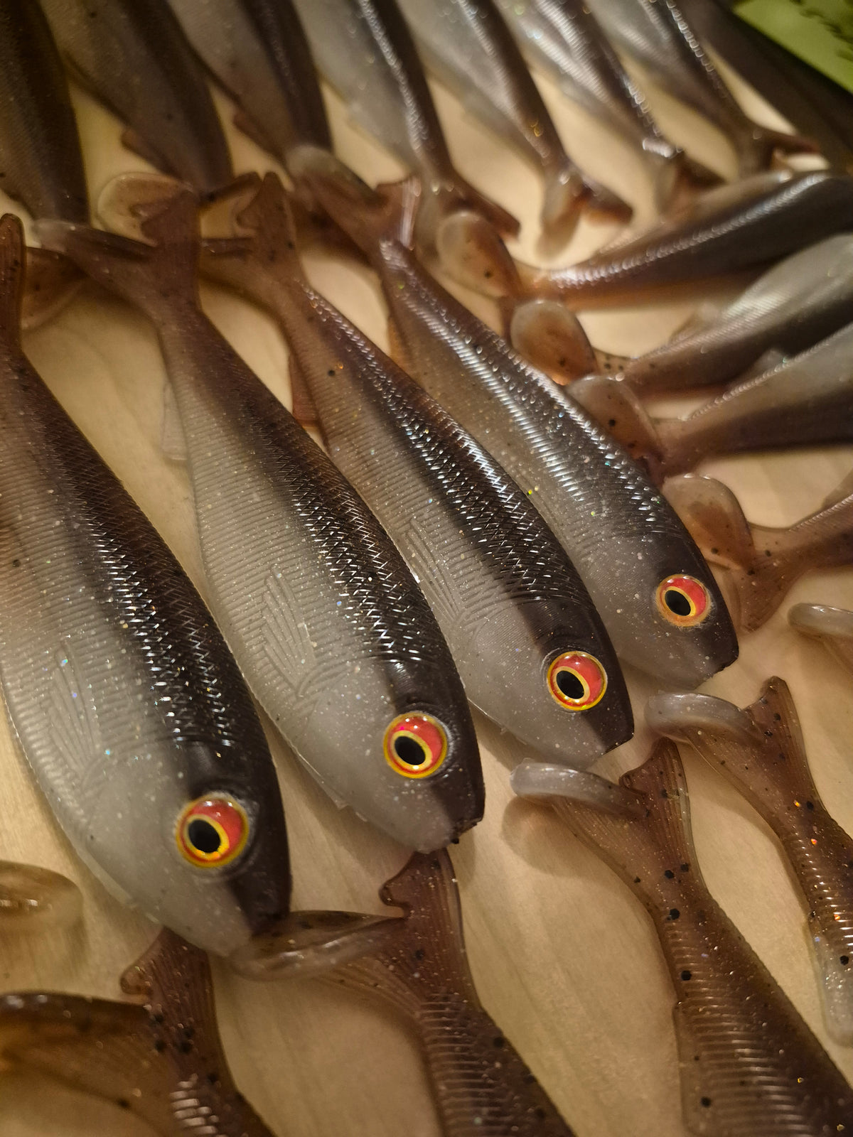 THE General 4.3 SWIMBAIT SCUPPERNOG PEARL