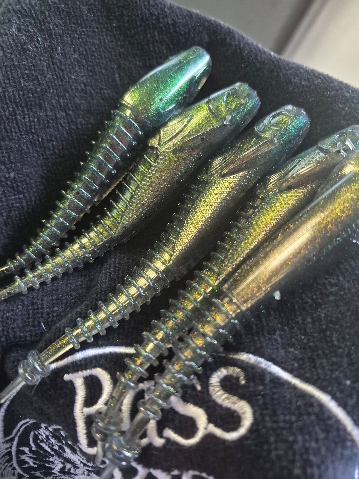 THE DOUBLE CROSS 5.25 " Winged Hover rig 5pk TOXIC SWAMP