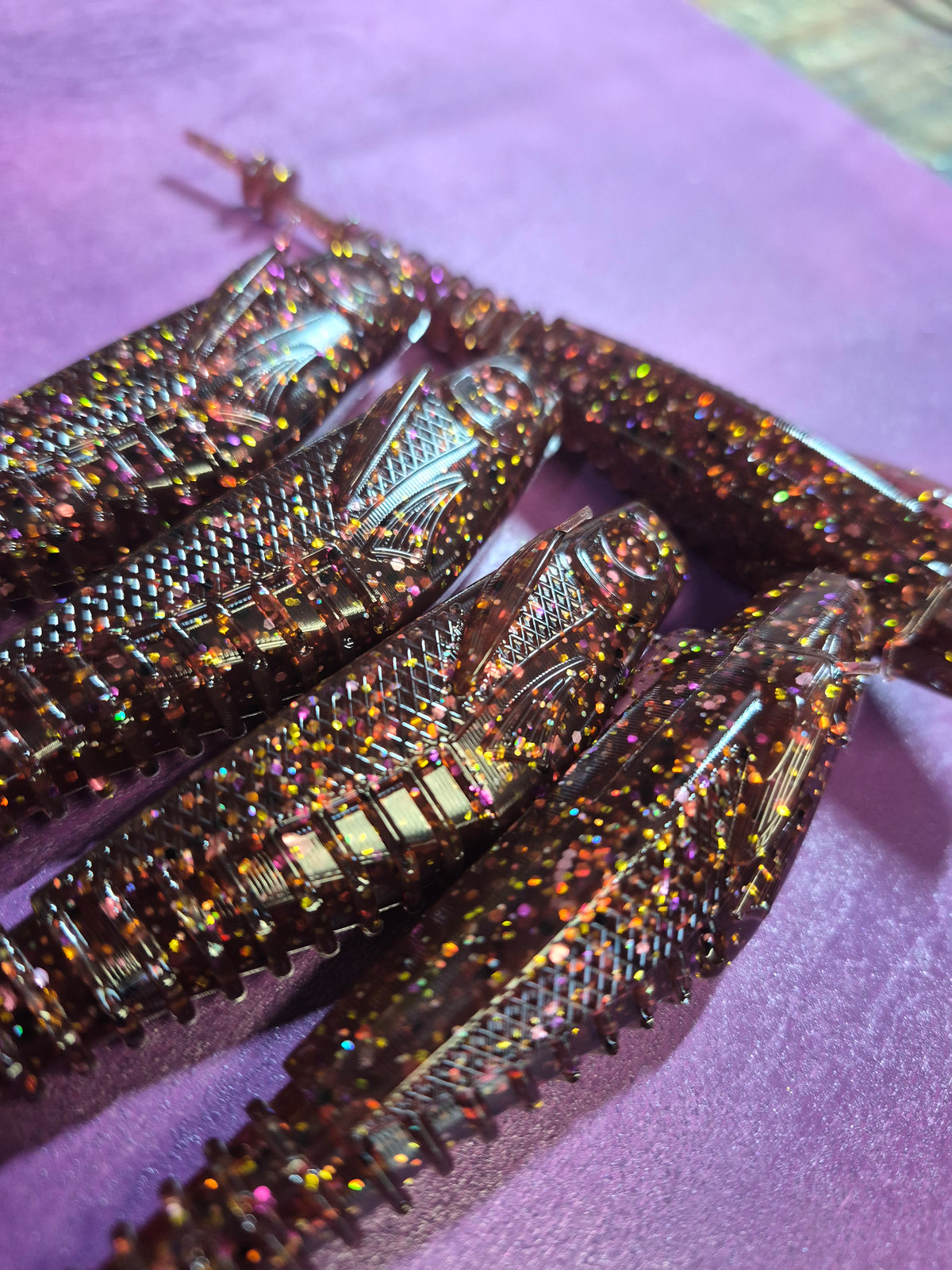 THE DOUBLE CROSS 5.25 " 5pk TIM'S COLA CANDY winged hover.