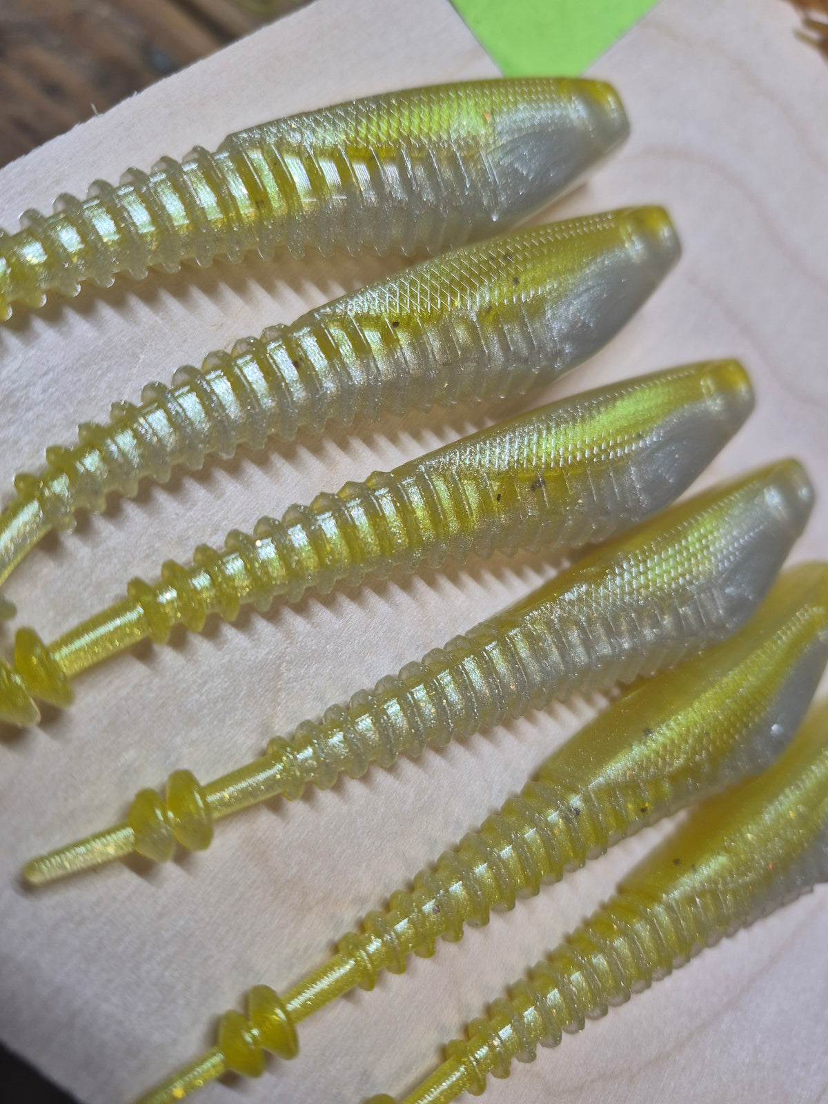 THE MARK 4.25" 6pk AMERICAN GIZZARD SHAD