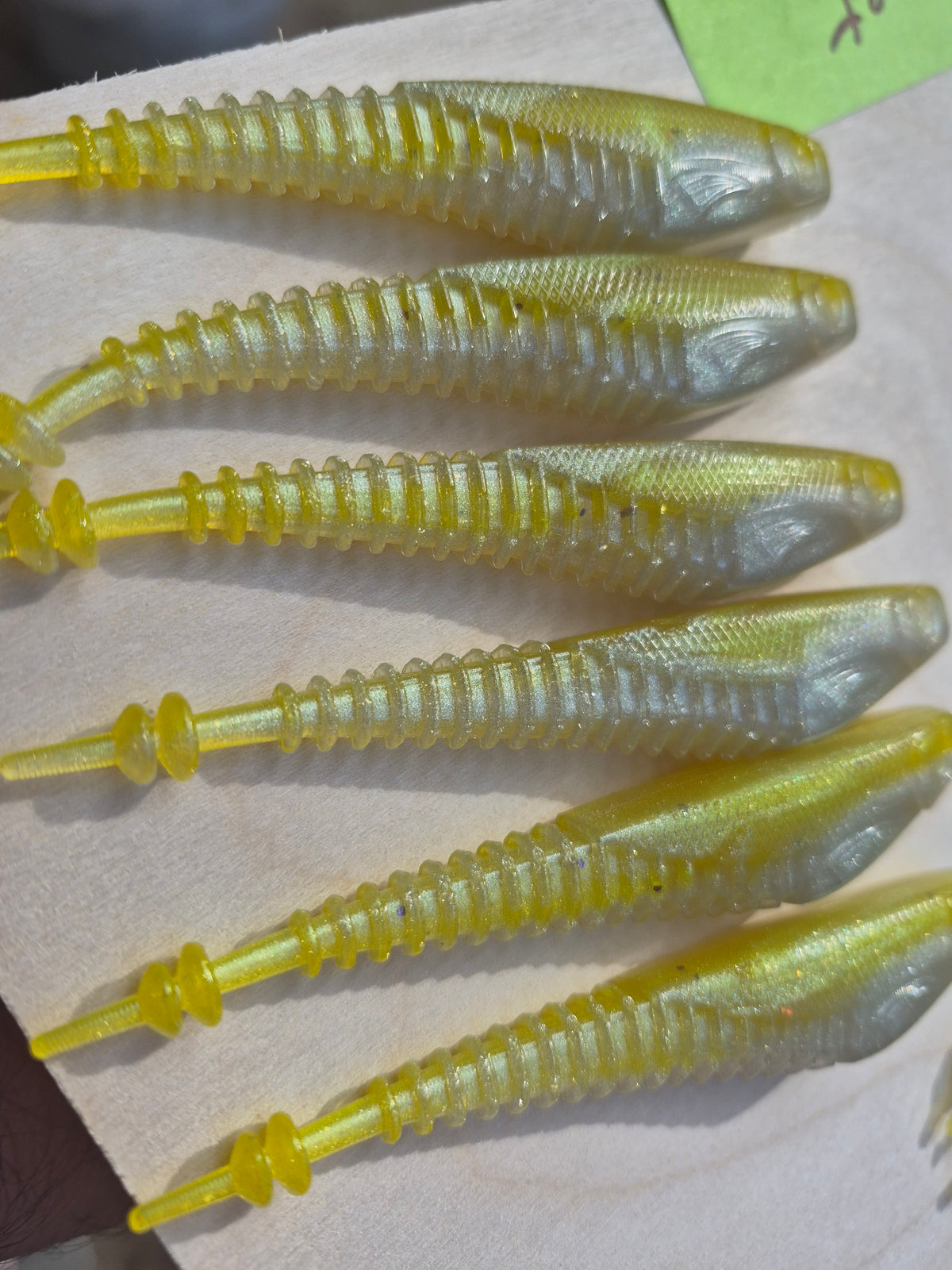 THE MARK 4.25" 6pk AMERICAN GIZZARD SHAD