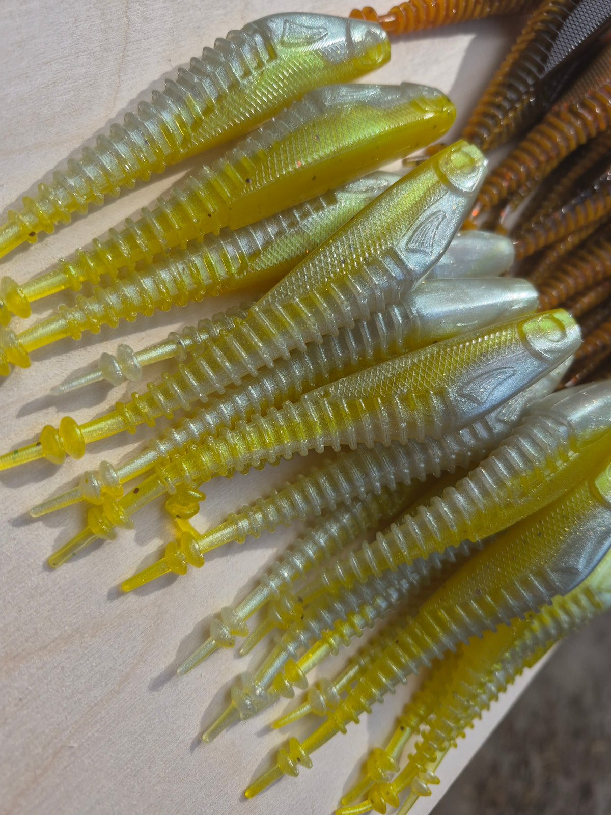 THE MARK 4.25" 6pk AMERICAN GIZZARD SHAD