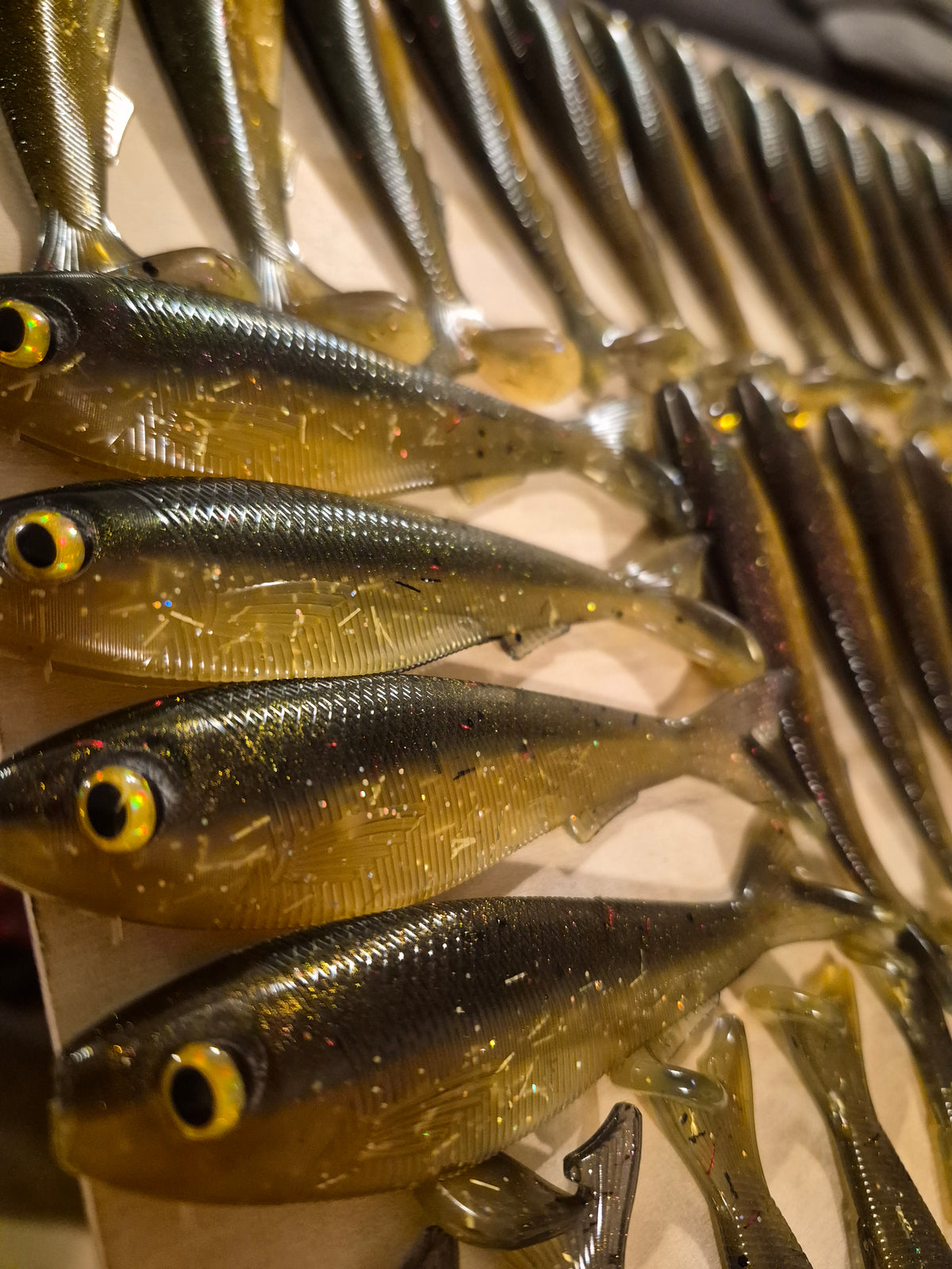 THE General 4.3 SWIMBAIT CHAOTIC AMBER hypershift
