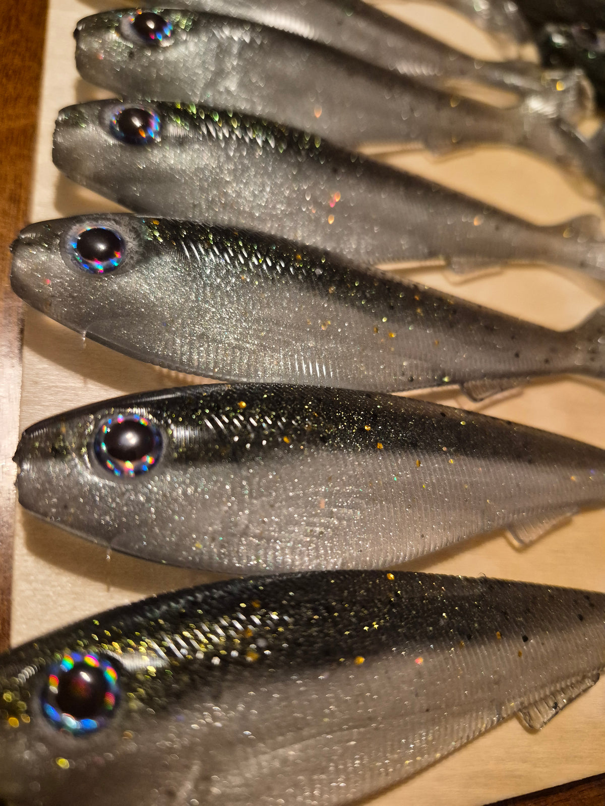 The General 4.3 SWIMBAIT TOXIC SILVER 6pk