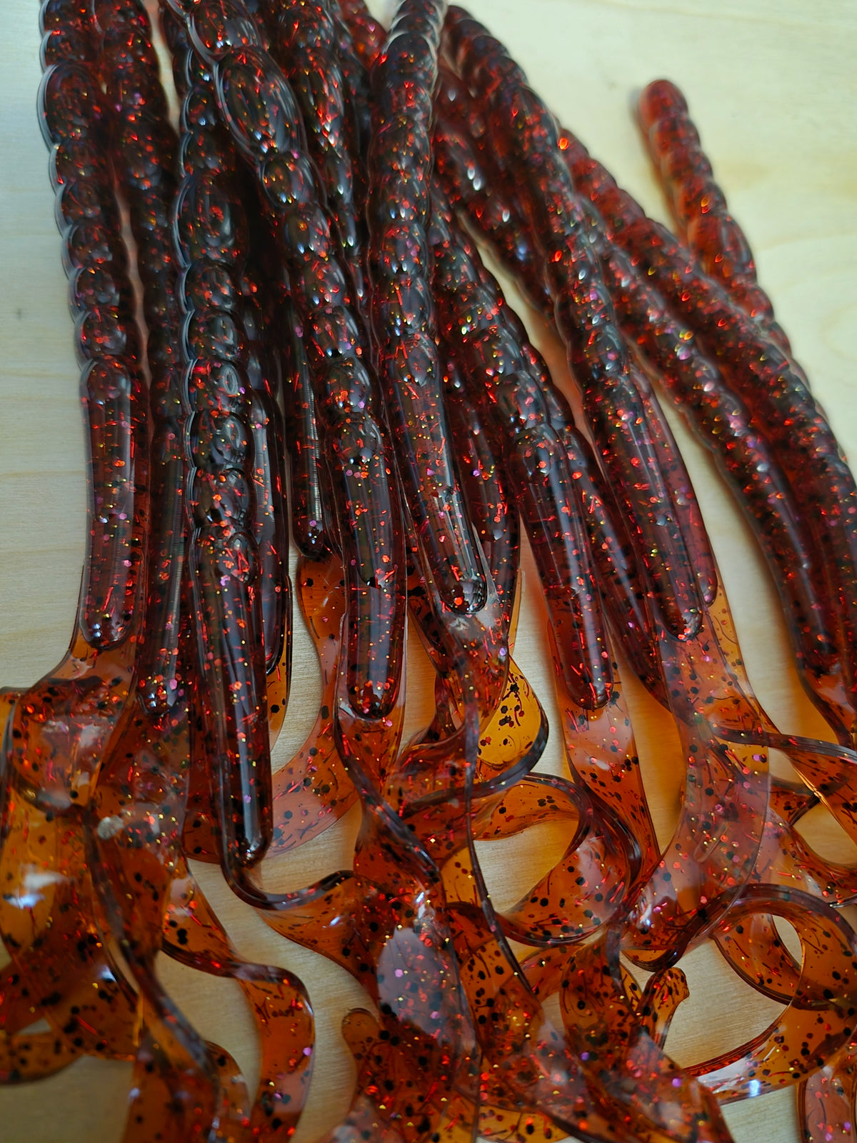 THE LEGEND 10-INCH RIBBON WORM HOT HONEY