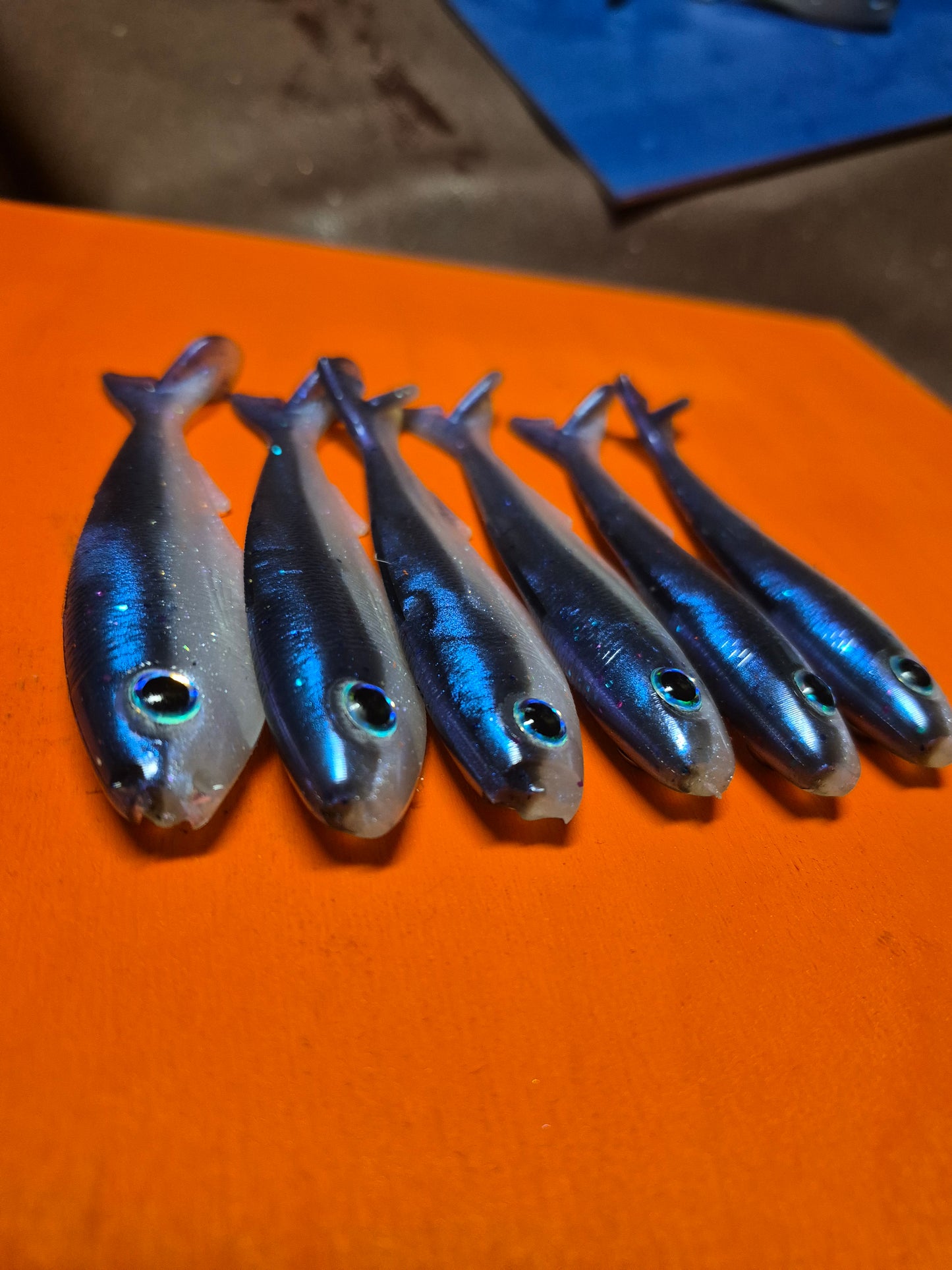The General 4.3" SWIMBAIT Colorshifting ELECTRIC BLUE