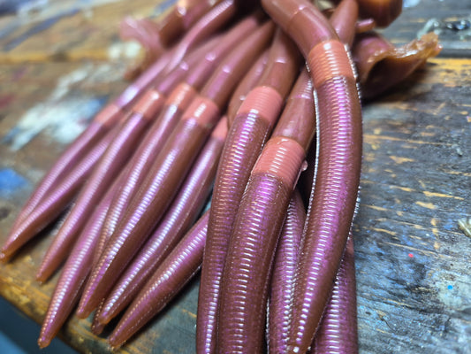The ENFORCER 5"stick bait with reinforced hook sleeve RED EARTHWORM