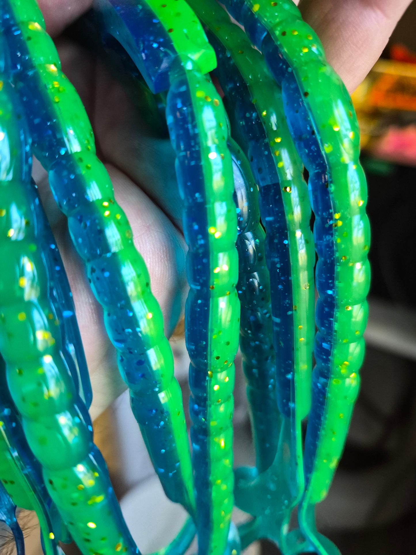 THE LEGEND 10-inch ribbon worm AQUAMARINE
