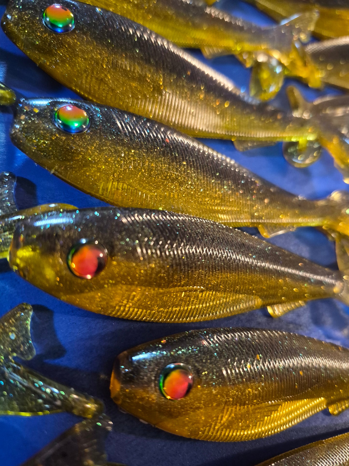 THE General 4.3 SWIMBAIT GOLDEN CHAOS