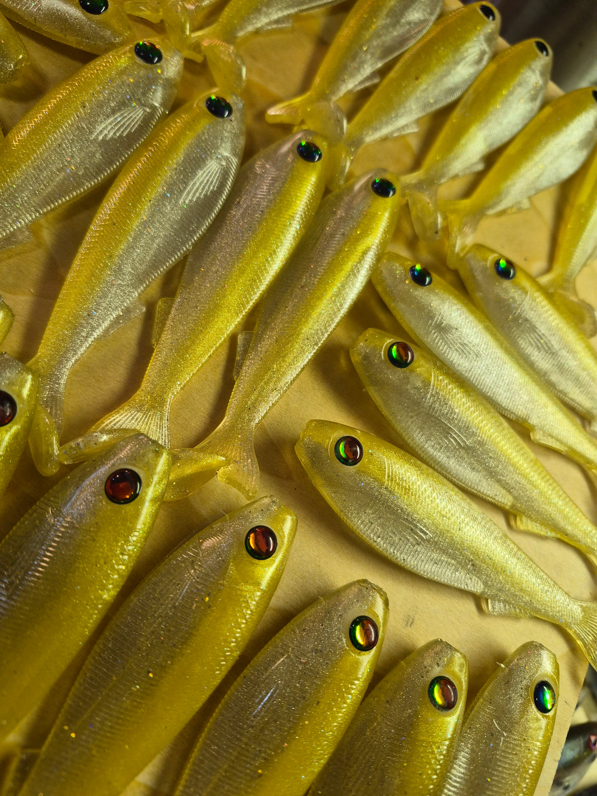 The General 4.3 SWIMBAIT THREADFIN SHAD