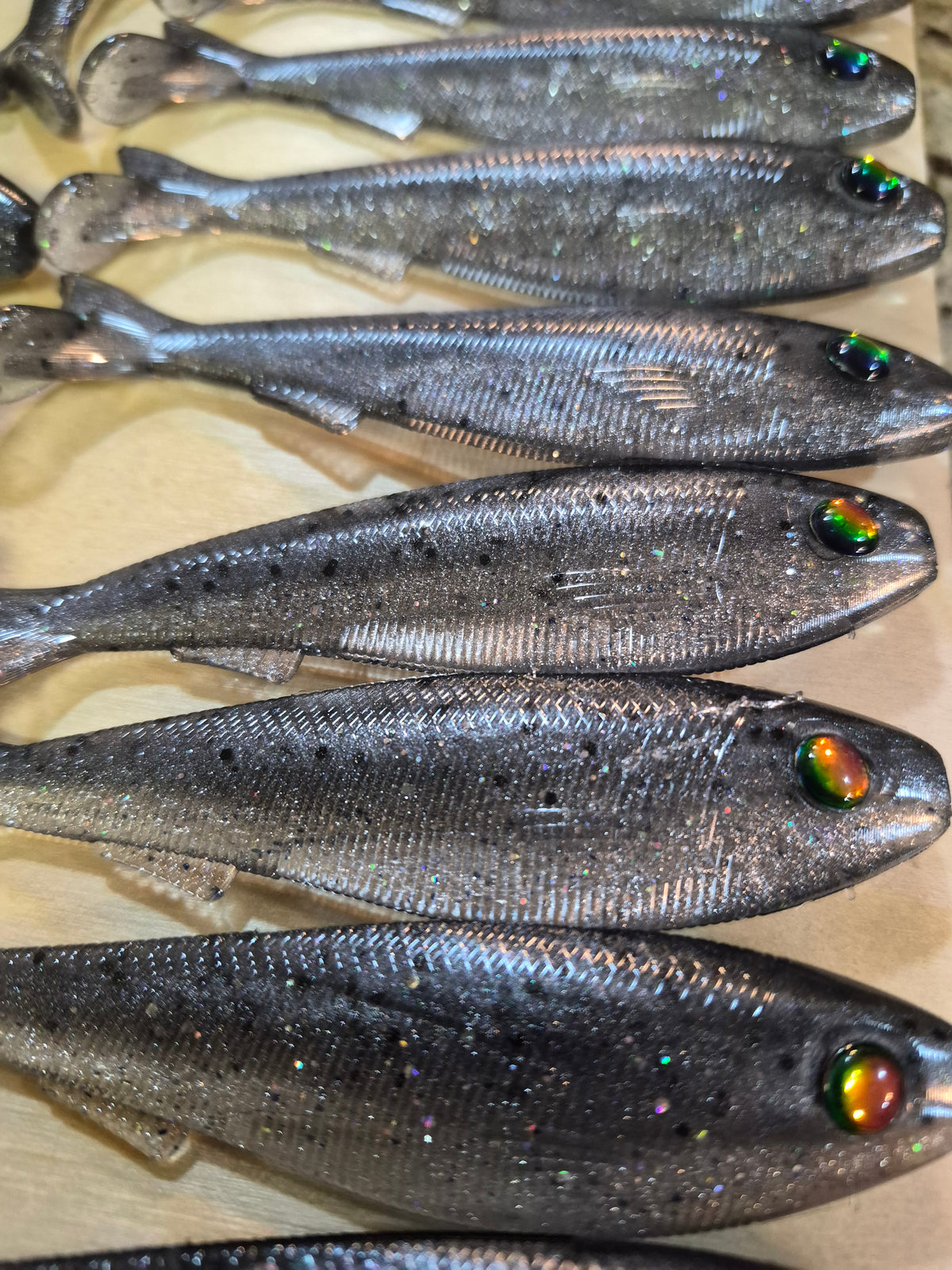 The General 4.3 SWIMBAIT SILVER GIZZARD SHAD
