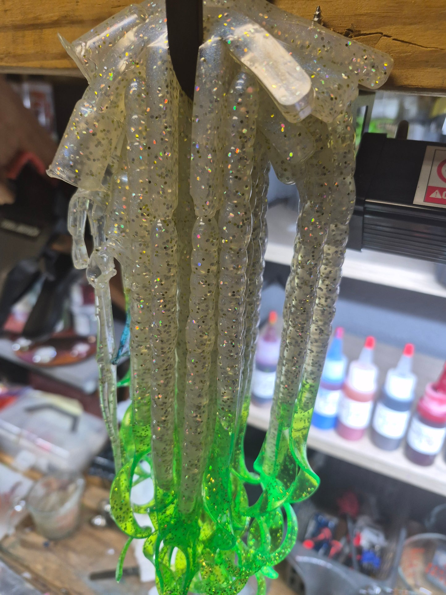 THE LEGEND 10-inch ribbon worm PEARL DELIGHT