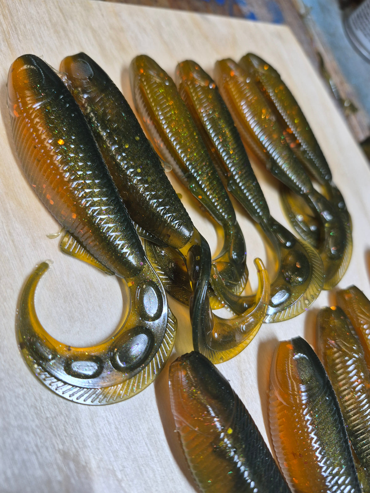 5.4 REAPER TAIL 6pk BLU-GIL