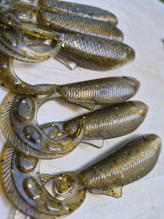 5.4" REAPER TAIL w/belly hook recess GOLD RUSH