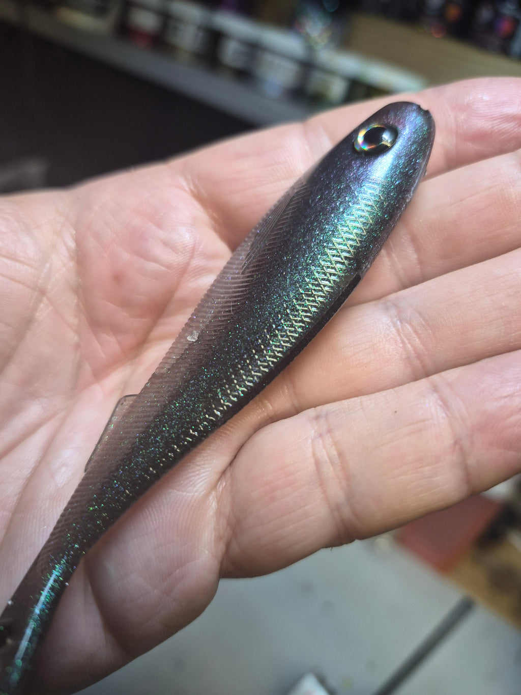 The General 4.3" SWIMBAIT Hypershift Brilliant Plasma