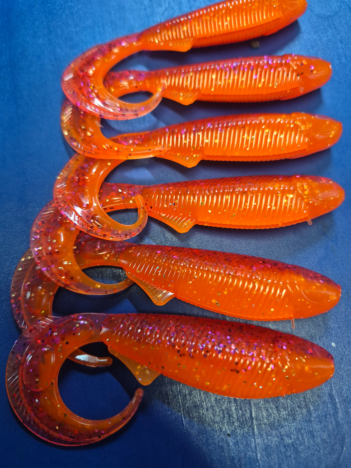 5.4" REAPER TAIL w/ belly hook recess. TIGERS EYE