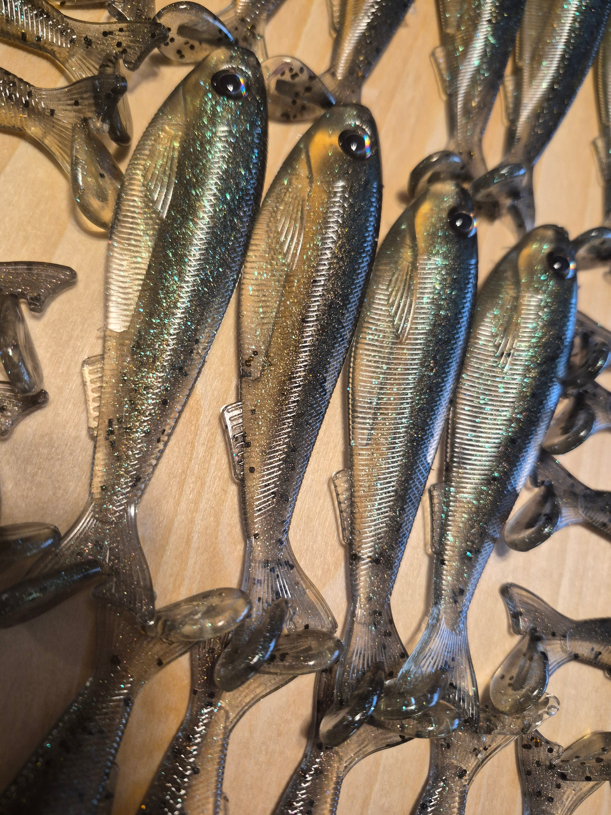 The General 4.3 SWIMBAIT HYRULE hypershift 6pk