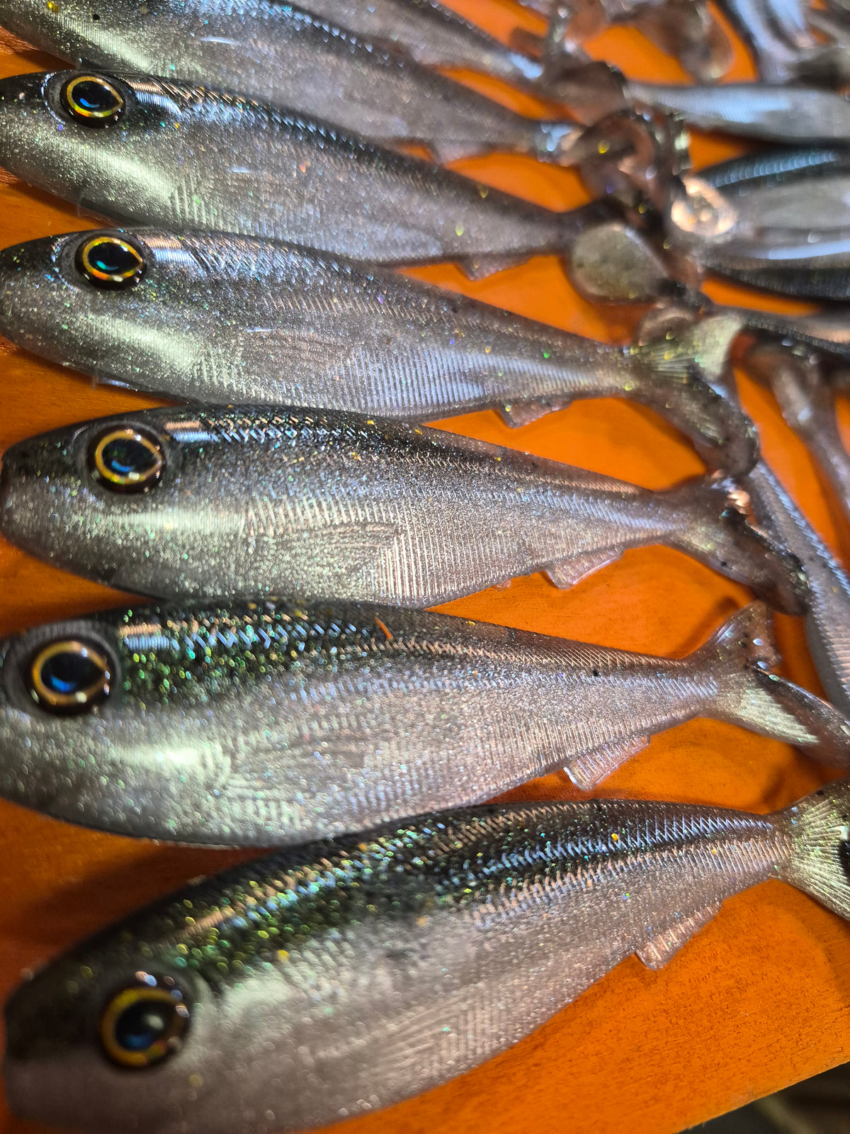 THE General 4.3 SWIMBAIT TOXIC SILVER