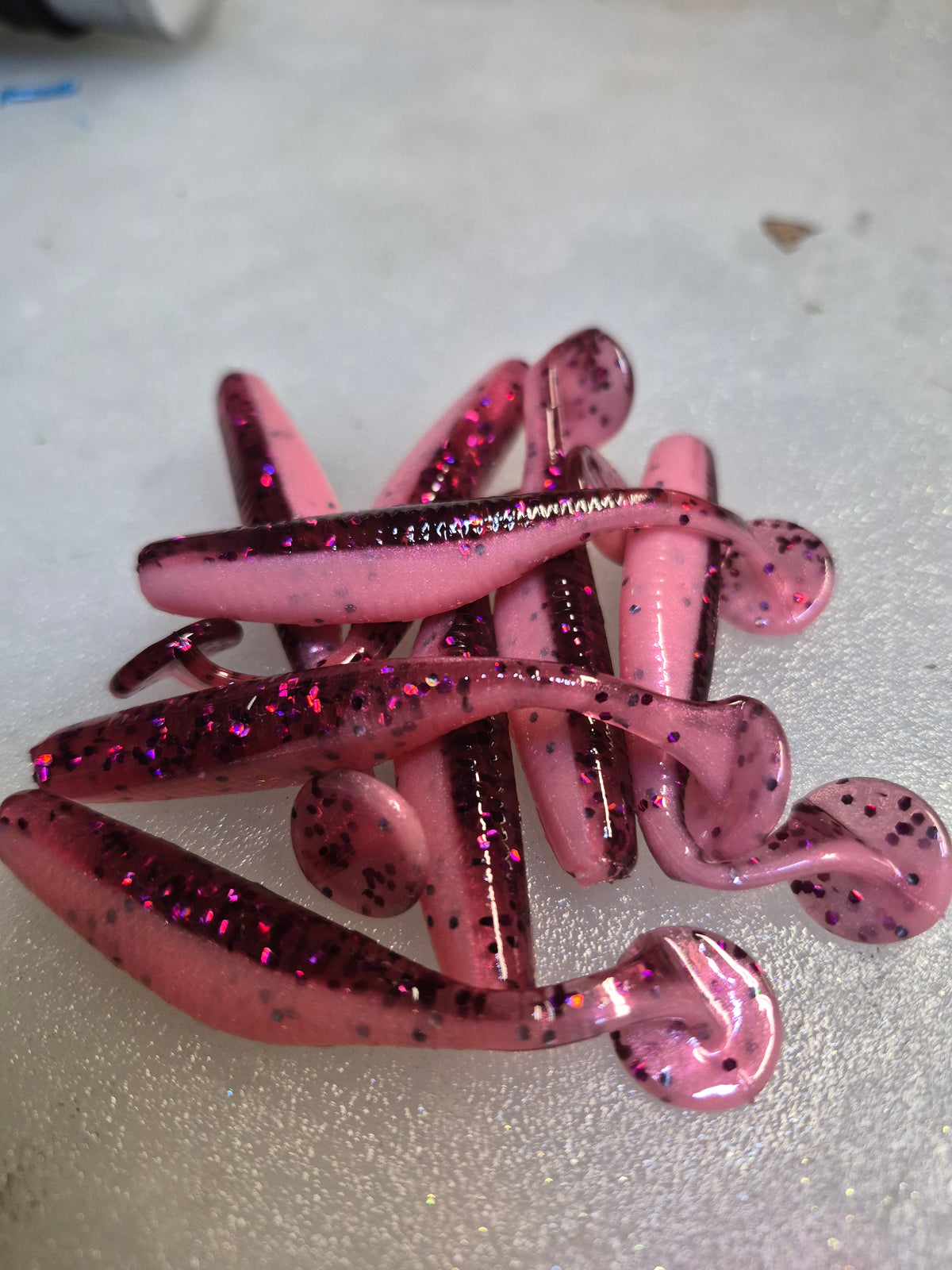THE ASSASIN 2.8" PADDLE TAIL SWIM BAIT NIGHTFALL PINK 8pk
